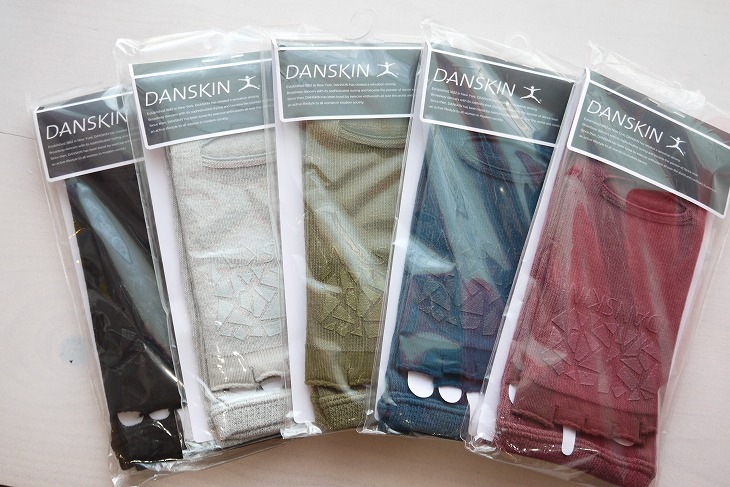 ヨガ・ピラティスに！　DANSKIN　5指アンクルカバー　DA981402