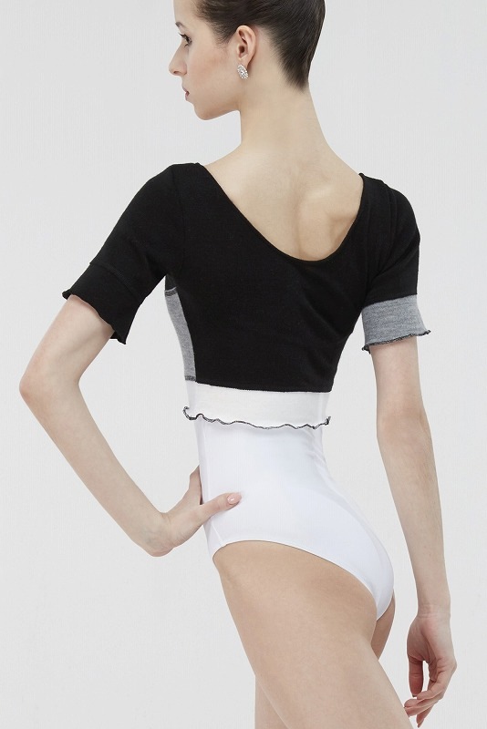 30％OFF！　WEAR MOI 　ニットトップス　TULIPE　チューリップ