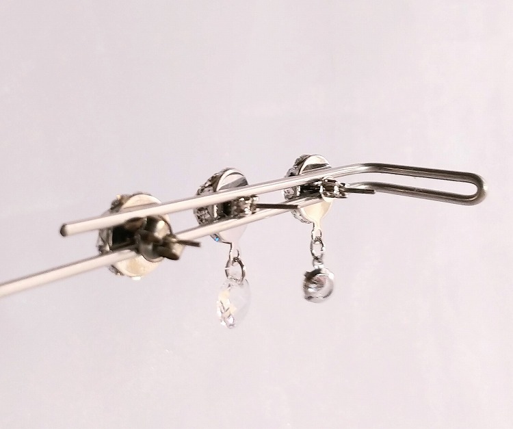 ～Atelier Petite Rose～　スワロフスキーピアス　“Aurora/Sugar plum”