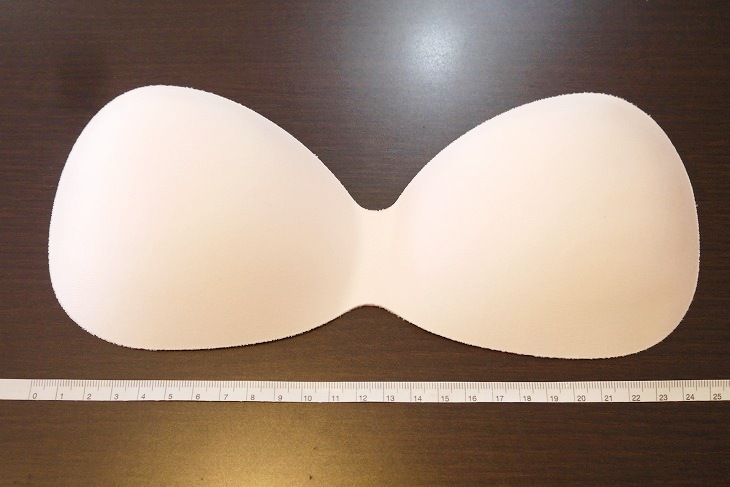 左右一体型でズレにくい！　ピーナッツパッド