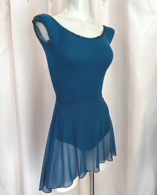 左右一体型でズレにくい！　ピーナッツパッド