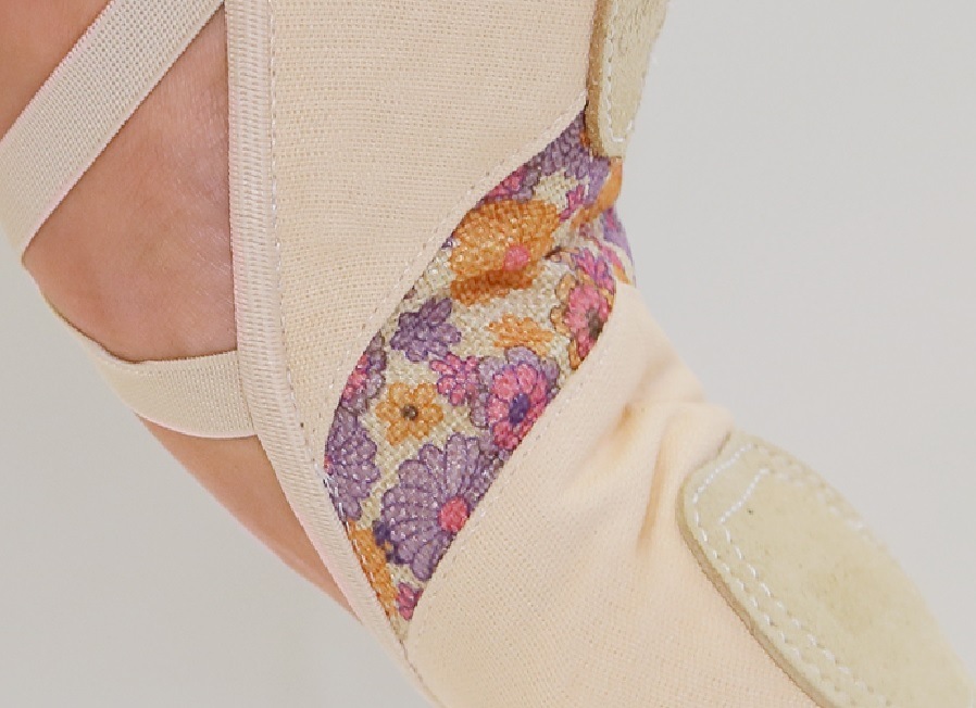 Grishko フラワープリント　スプリットソールキャンバスバレエシューズ　TEMPO