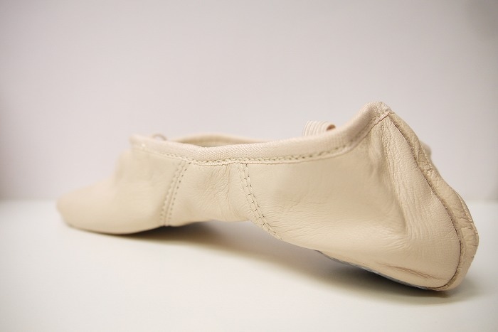 【全皮】CAPEZIO レザースプリットバレエシューズ JULIETⅡ 2027