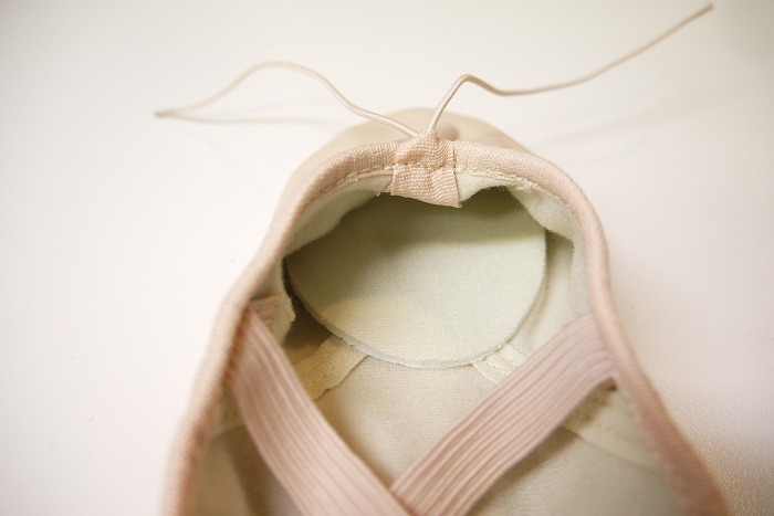 【全皮】CAPEZIO レザースプリットバレエシューズ JULIETⅡ 2027