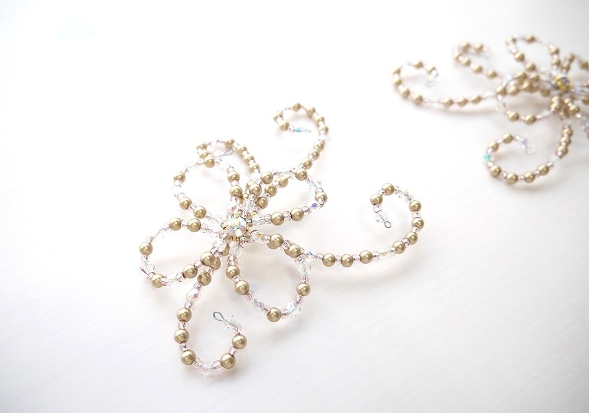 オーダー製作～Atelier Petite Rose ～　お花のサイドパーツ【2個セット】