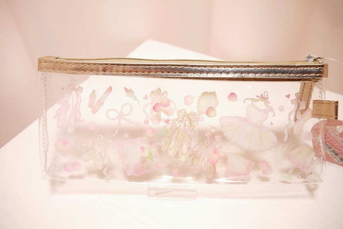たけいみき　クリアスリムポーチ　エトワール柄