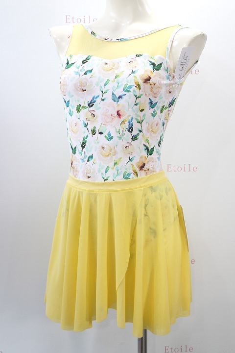 【Chic Ballet】　Vバックタンクレオタード　White Painted Roses