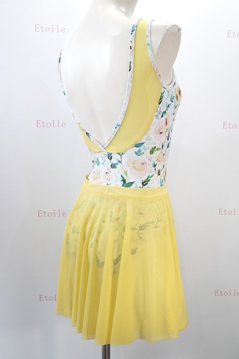 【Chic Ballet】　Vバックタンクレオタード　White Painted Roses