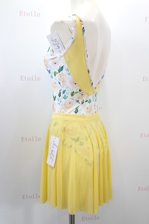 【Chic Ballet】　Vバックタンクレオタード　White Painted Roses