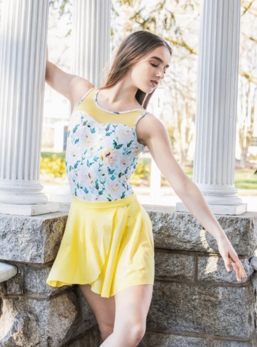 【Chic Ballet】　Vバックタンクレオタード　White Painted Roses