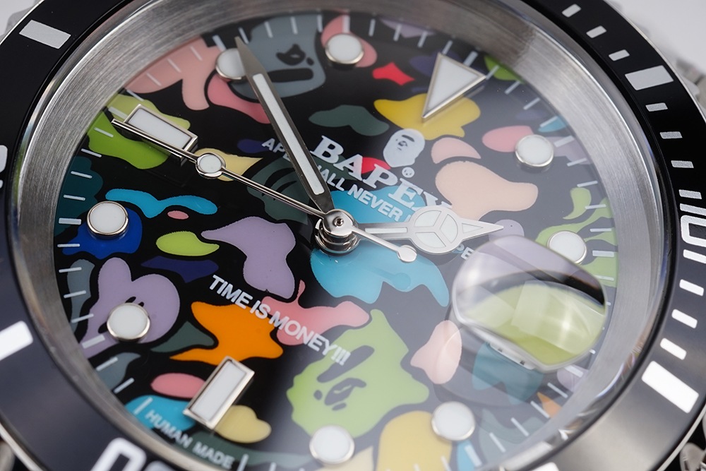 �ڿ��ʡ�A BATHING APE/�����٥����󥰡������� DIVER CAMO #N003