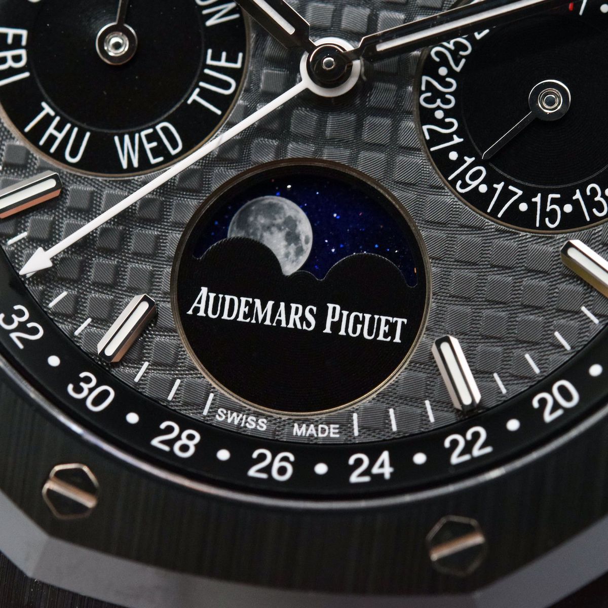 Audemars Piguet/�����ǥ� �ԥ� ������륪���� �ѡ��ڥ��奢�륫������ 26579CE.OO.1225CE.01 �֥�å�����ߥå���  �ڹ����Ź�߸ˡ�#HK114525