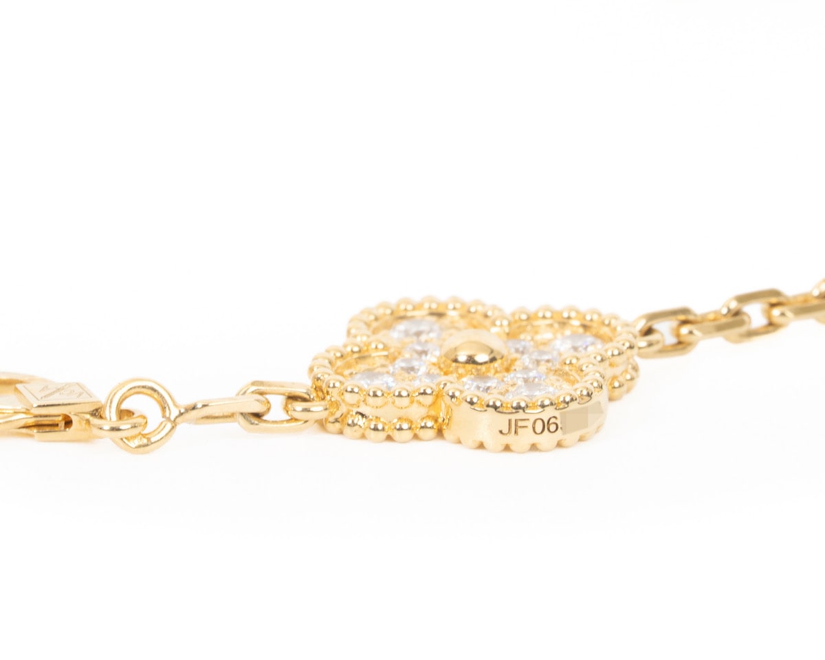 VAN CLEEF&ARPELS/�����󥯥꡼�ա������ڥ� Vintage Alhambra �֥쥹��å� 5������� VCARA41400  18KYG #JP28748