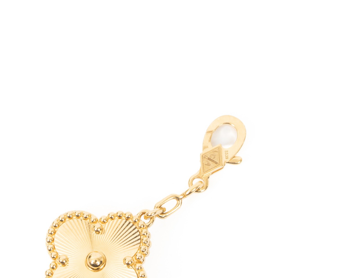 VAN CLEEF&ARPELS/�����󥯥꡼�ա������ڥ� Vintage Alhambra �֥쥹��å� 5������� VCARP4KN00 18KYG #JP28747