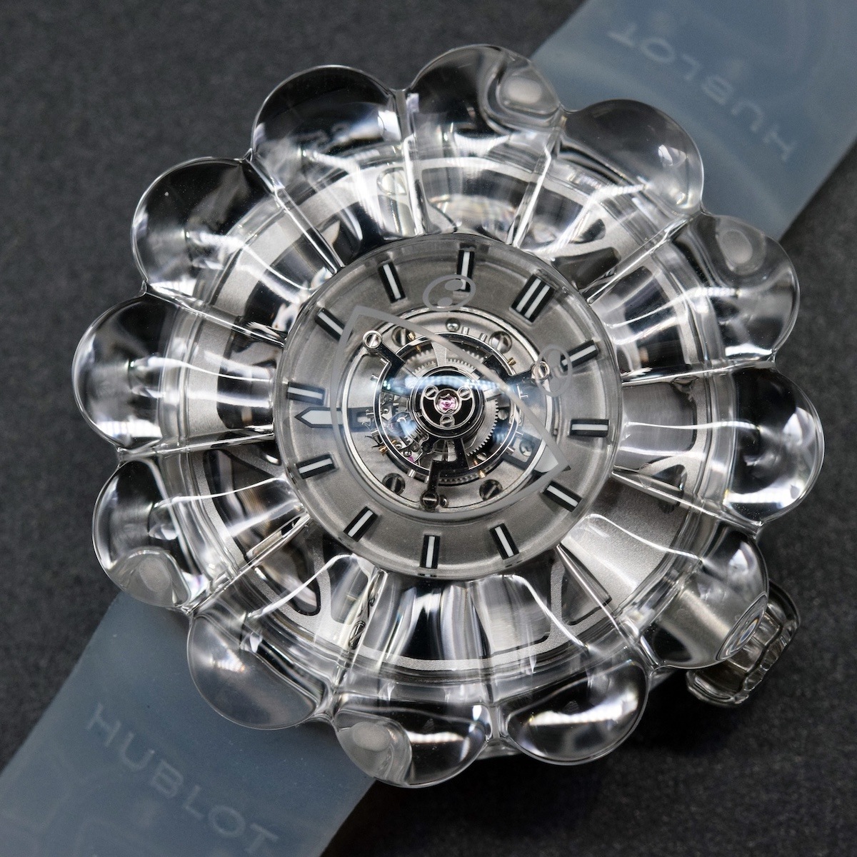 HUBLOT/���֥�  915.JX.4082.RT MP-15 Takashi Murakami Tourbillon Sapphire  #HK11597 �ڹ����Ź�߸ˡ�