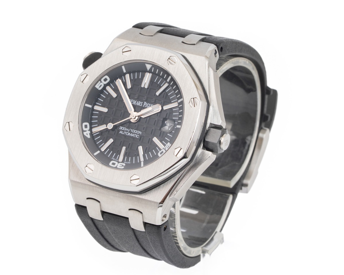 Audemars Piguet/�����ǥޥԥ� Royal Oak Offshore Diver  15710ST.OO.A002CA.01