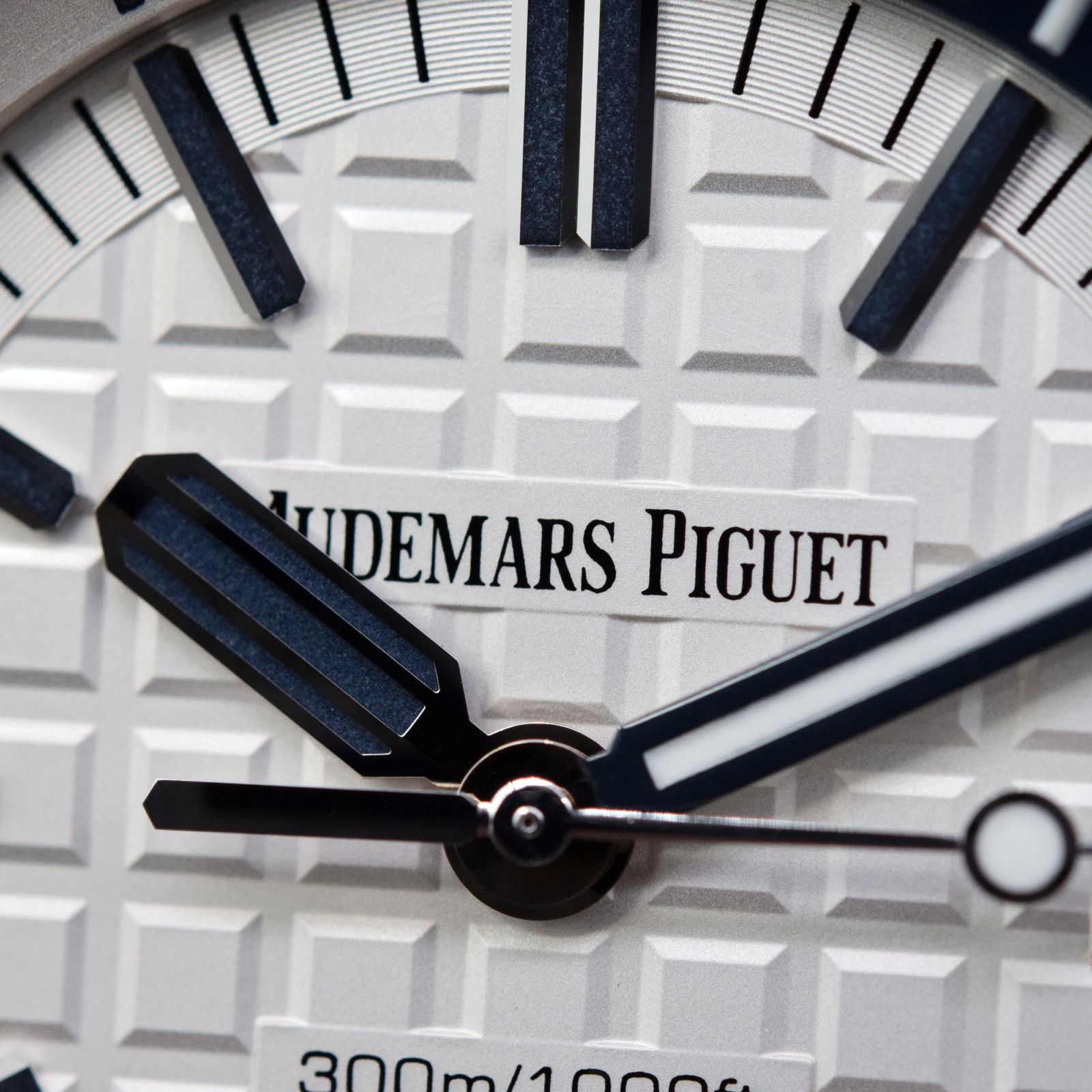 Audemars Piguet/���ǡ��ޥԥ� ������� OFFSHORE 15707CB.OO.A010CA.01 #HK11539�ڹ����Ź�߸ˡ� 