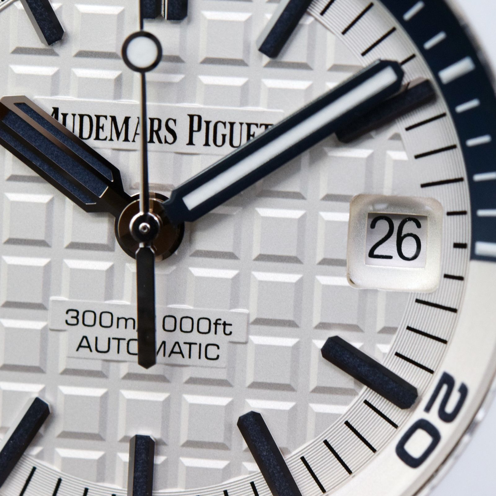Audemars Piguet/���ǡ��ޥԥ� ������� OFFSHORE 15707CB.OO.A010CA.01 #HK11539�ڹ����Ź�߸ˡ� 