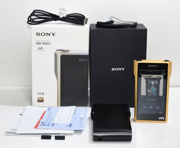 ☆別売レザーケース、元箱付！SONY ソニー NW-WM1Z ポータブル