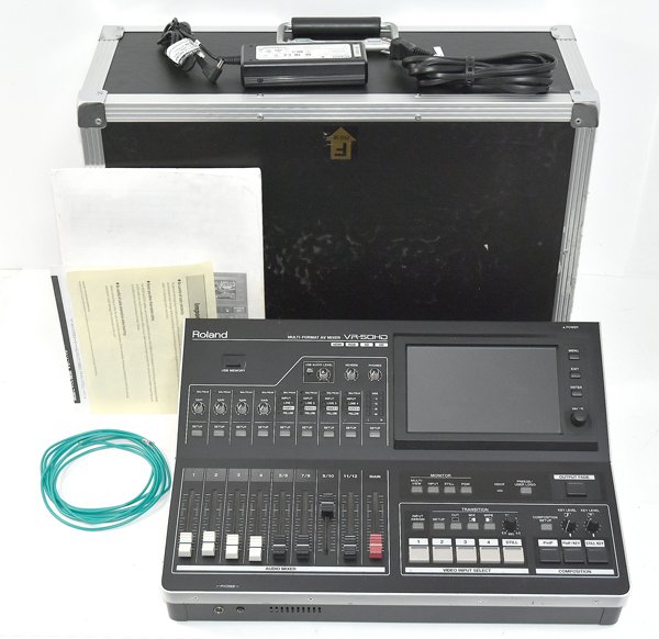 美品 Roland ローランド VR-50HD AVミキサー ハードケース付 ☆ハードケース付！Roland ローランド VR-50HD AVミキサー☆ | 楽器