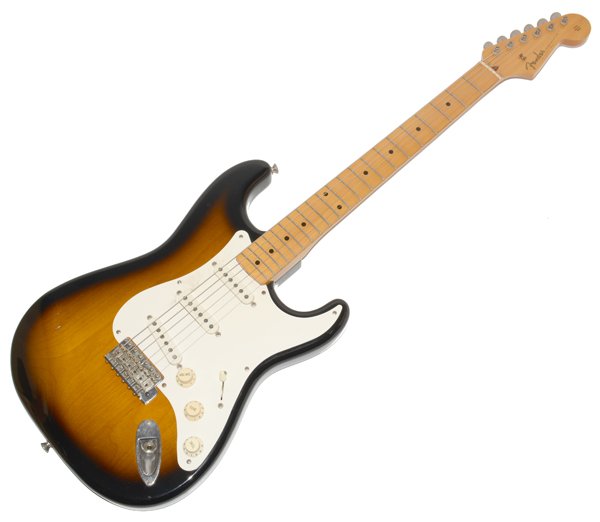 ☆ソフトケース付！FENDER JAPAN フェンダー ジャパン ST57-70