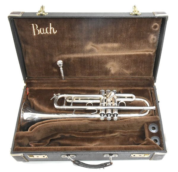トランペット ハードケース Bach Stradivarius 純正品