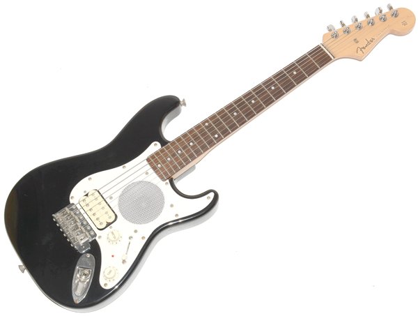 ☆ソフトケース付！FENDER JAPAN フェンダージャパン ST-CHAMP