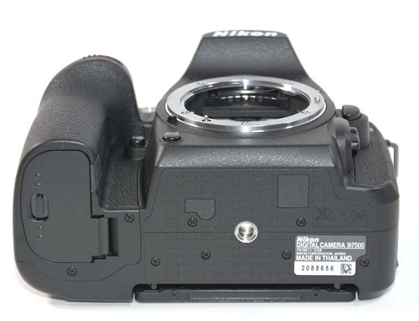 ������å����209�󡪿���Ʊ�͡�Nikon �˥��� D7500 18-140 VR ��󥺥��å� �ǥ��������ե���� ��Ȣ�ա���