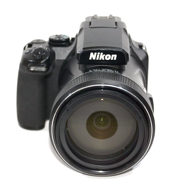 �����ʡ�Nikon �˥��� COOLPIX ������ԥ��� P1000 �ǥ����륫����