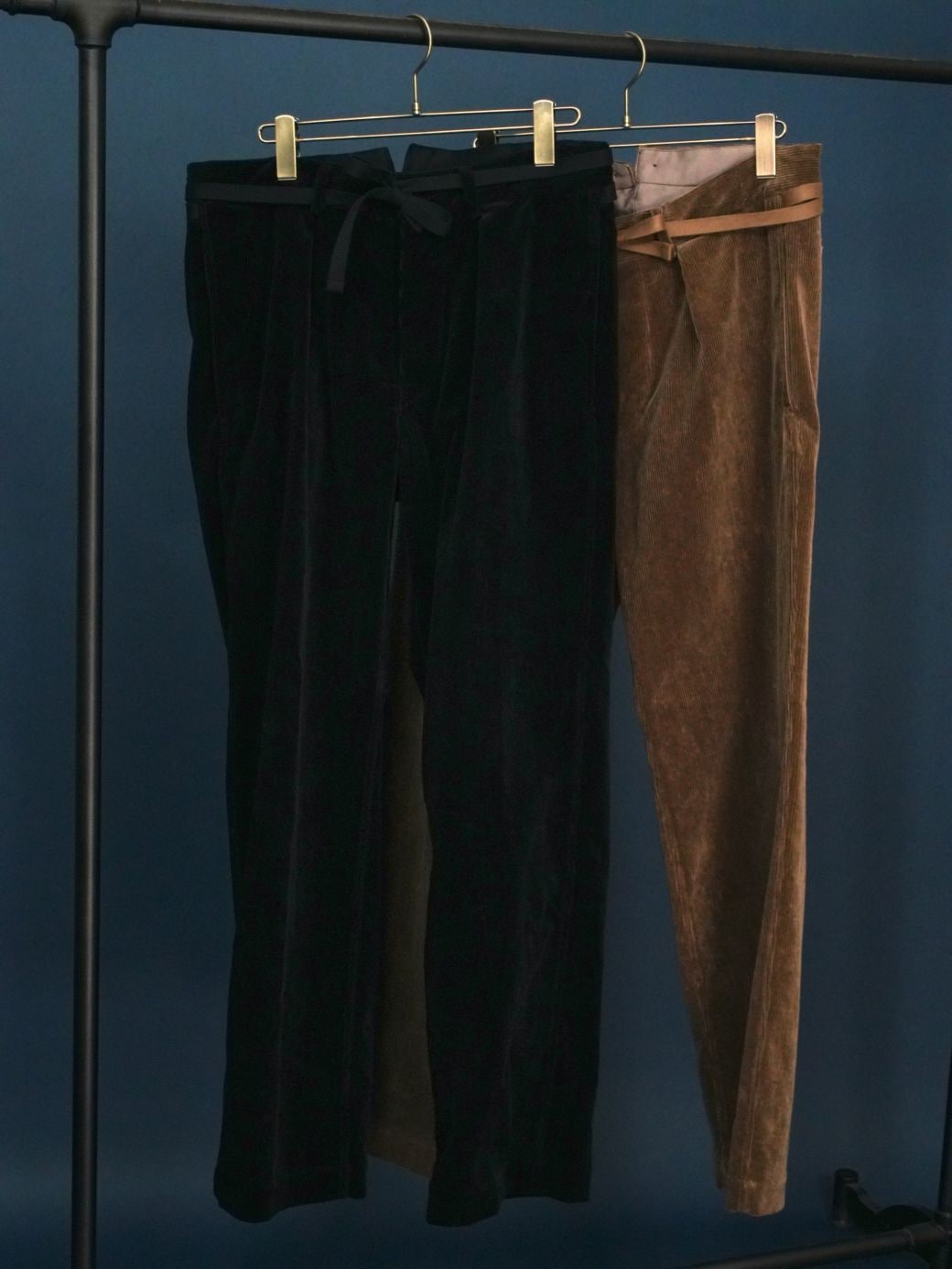 ALAIN(10 WALE CORDUROY)