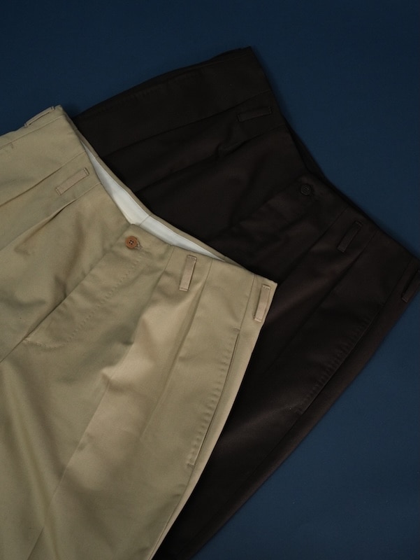 【Hollywood】Two-pleats cotton trousers