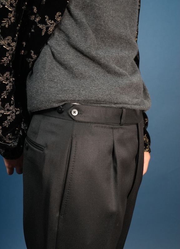 【Single-pleated】One-pleat wool trousers