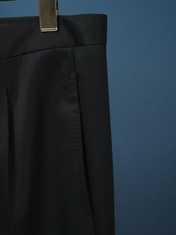 【Single-pleated】One-pleat wool trousers