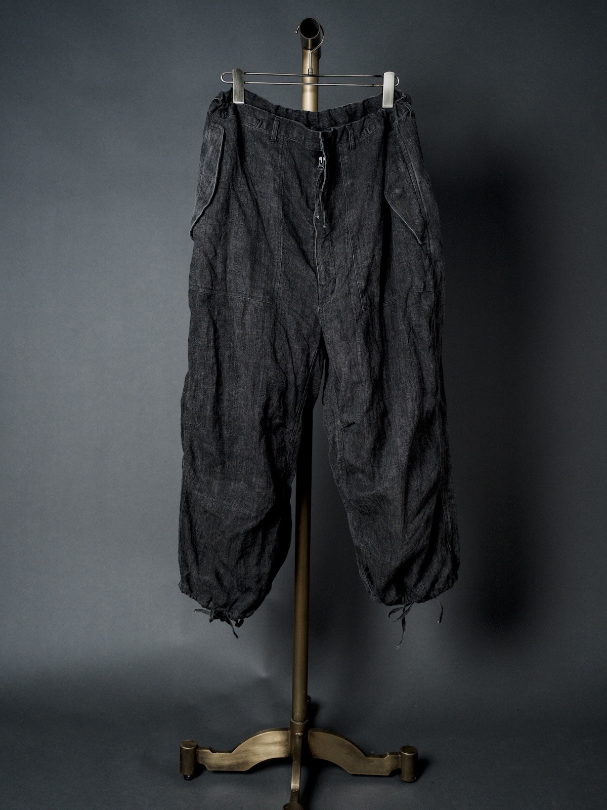 Drawstring over pants / Ink Dyed