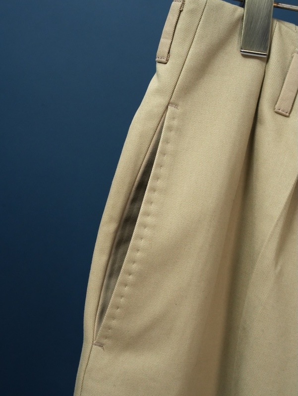 【Hollywood】Two-pleats cotton trousers