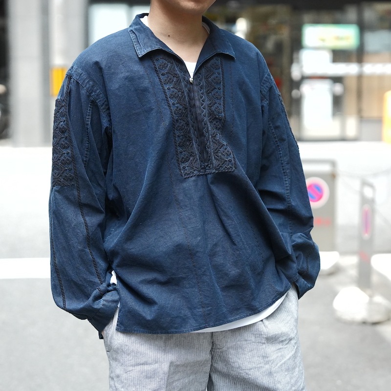 EMBROIDERY PULL OVER