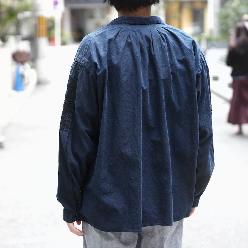 EMBROIDERY PULL OVER