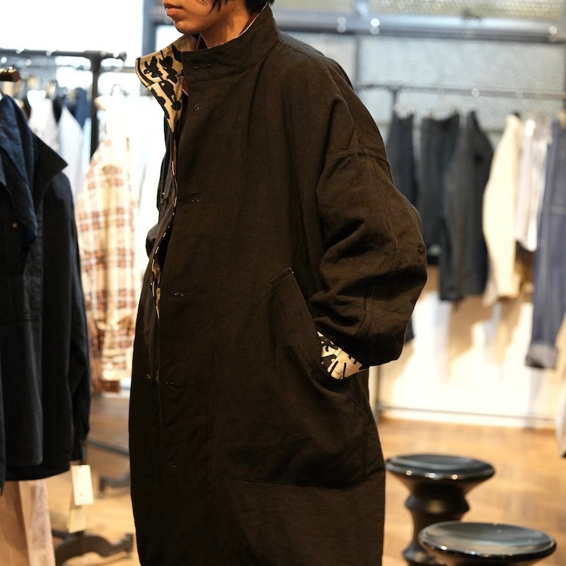Reversible stand collar coat
