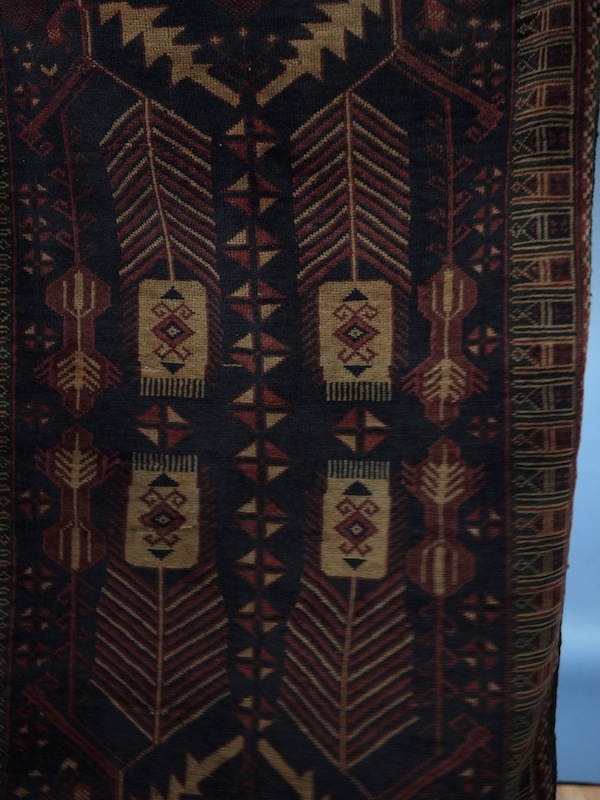専用です。美品♪　漆黒のバルーチラグ　アフガニスタン　ビンテージ アフガニスタン ヴィンテージラグ オールド手織り絨毯