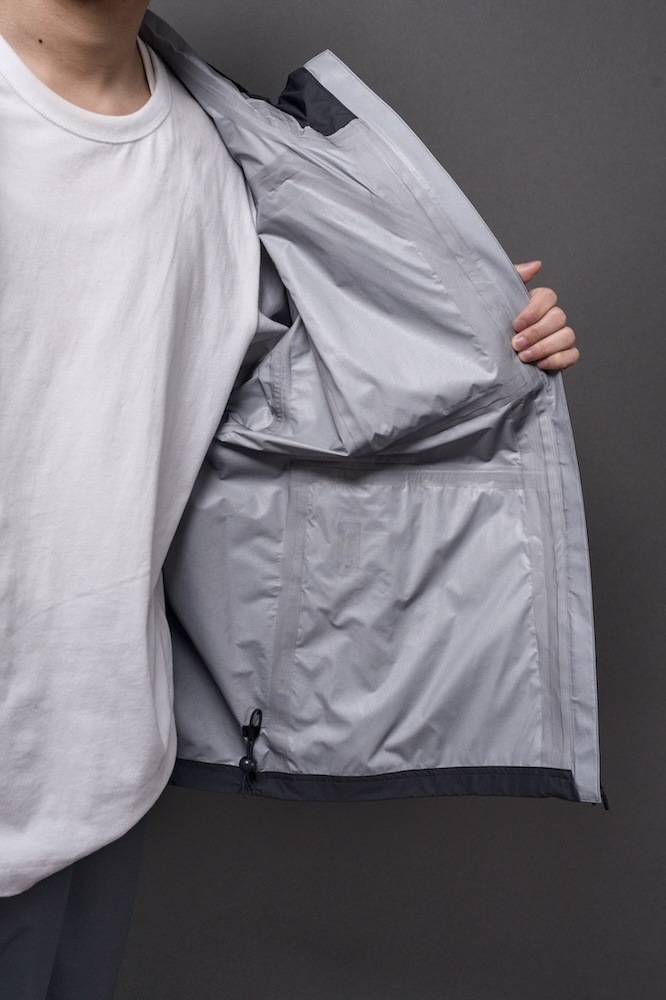 LIGHT BIKE SHELL PK