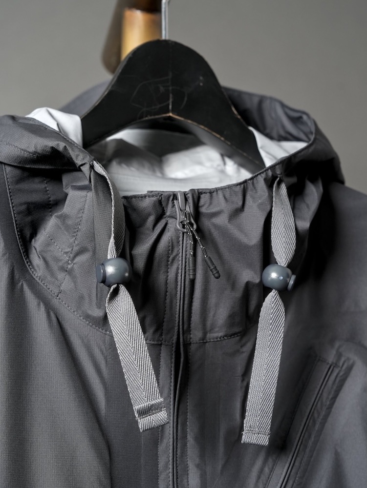 LIGHT BIKE SHELL PK