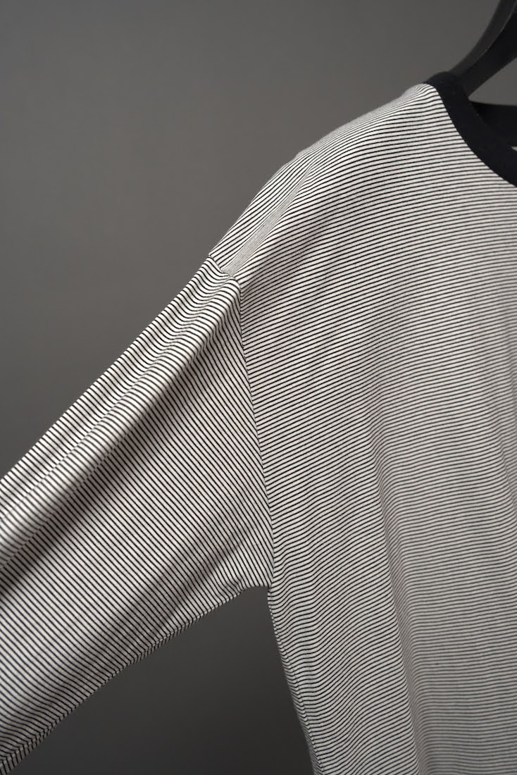HIGH TWIST COTTON BORDER LONG SLEEVE T-SHIRT
