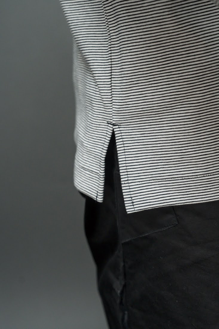 HIGH TWIST COTTON BORDER LONG SLEEVE T-SHIRT
