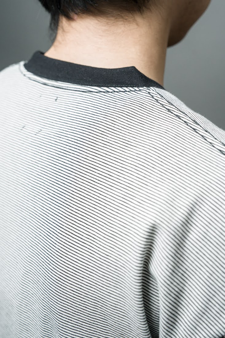 HIGH TWIST COTTON BORDER LONG SLEEVE T-SHIRT