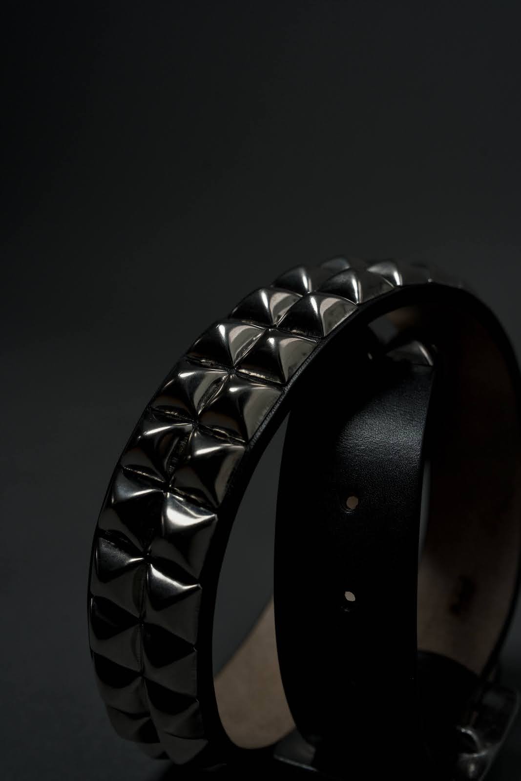 KINGSLEY WALTERS STUDIO × Godard Haberdashery / studded belt   