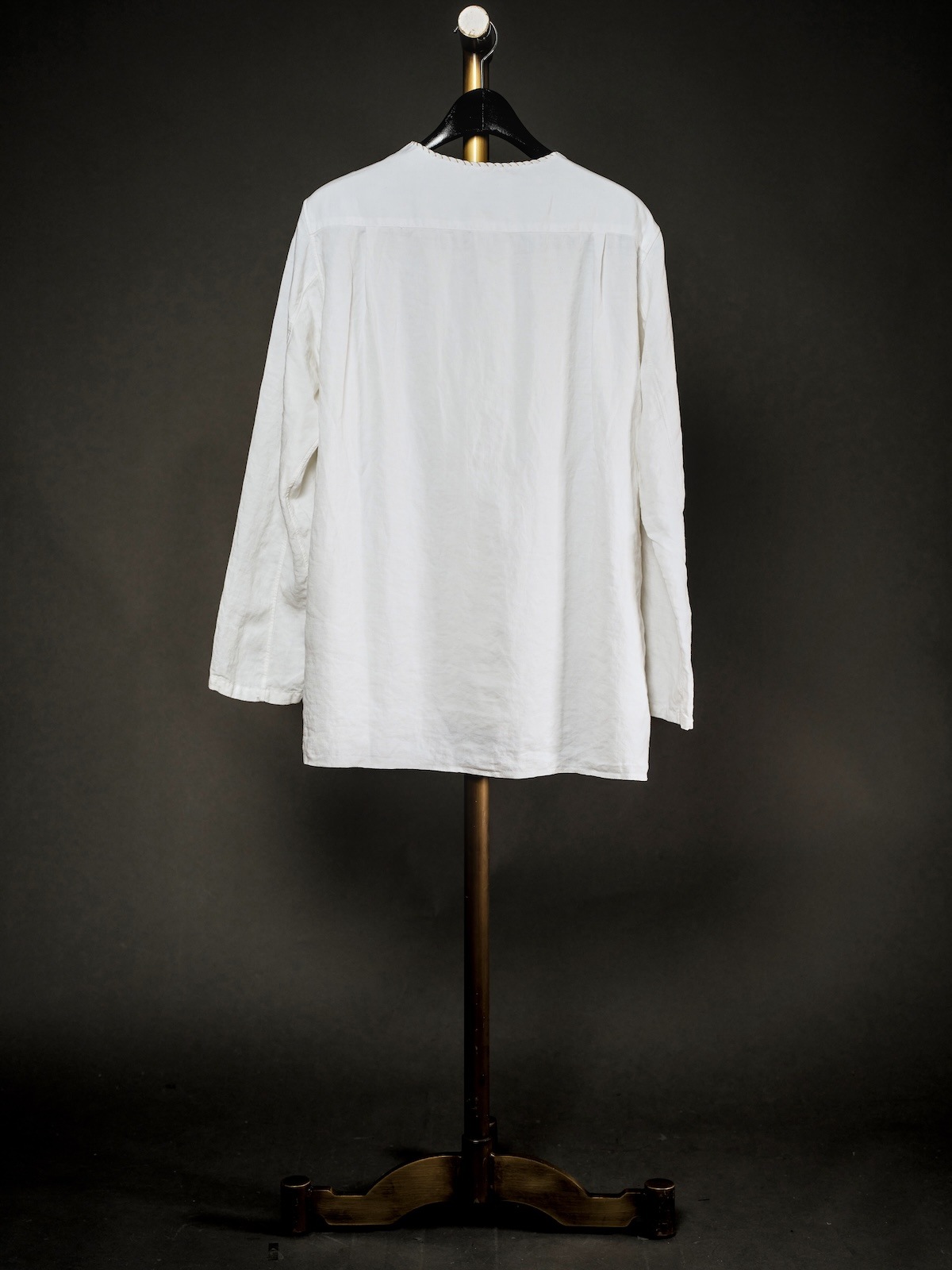 No - collar shirt /Antique linen