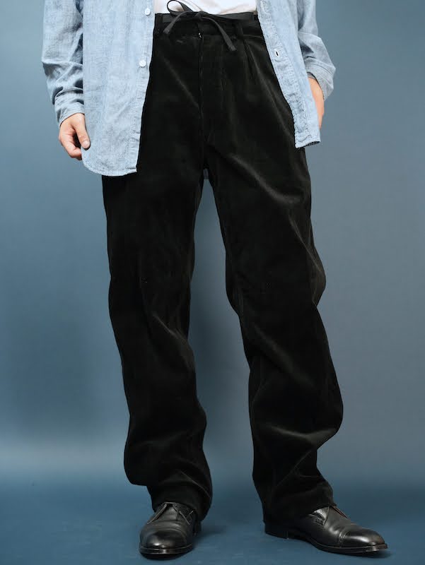 ALAIN(10 WALE CORDUROY)