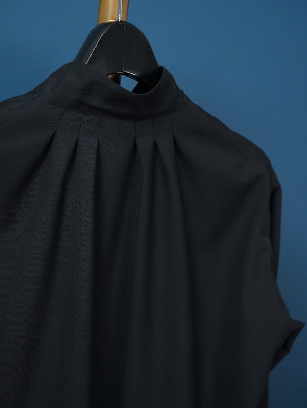 TUCKED SKIPPER BLOUSE