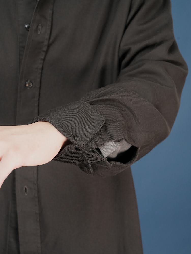 Stand collar dress shirt(Silk twill brushed lining)