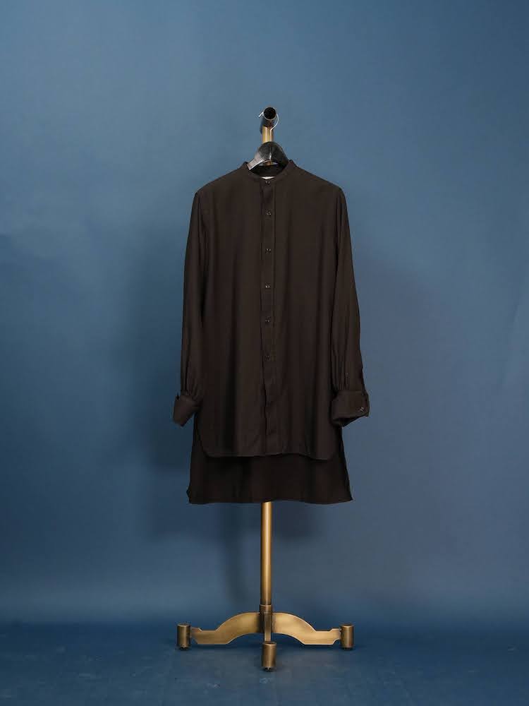 Stand collar dress shirt(Silk twill brushed lining)